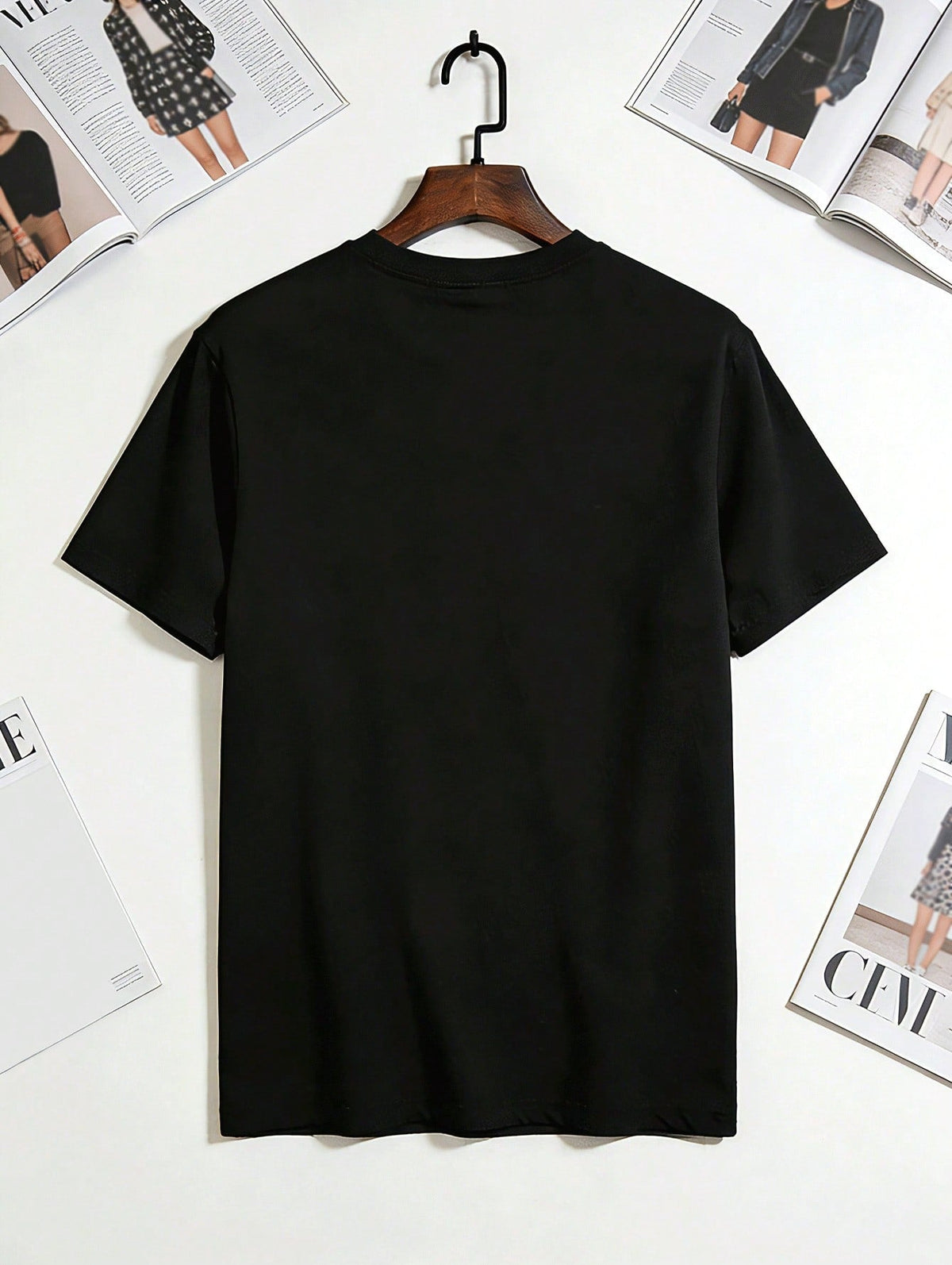 Game Console Print Black TShirt, Unisex Casual Crew Neck Tshirt