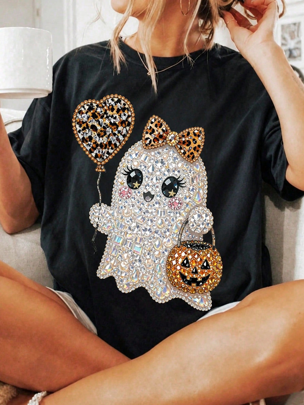 Women Halloween Cute Pearl Ghost Print Crew Neck Short Sleeve Tee,Summer/Fall Halloween Clothing，Women Tshirts