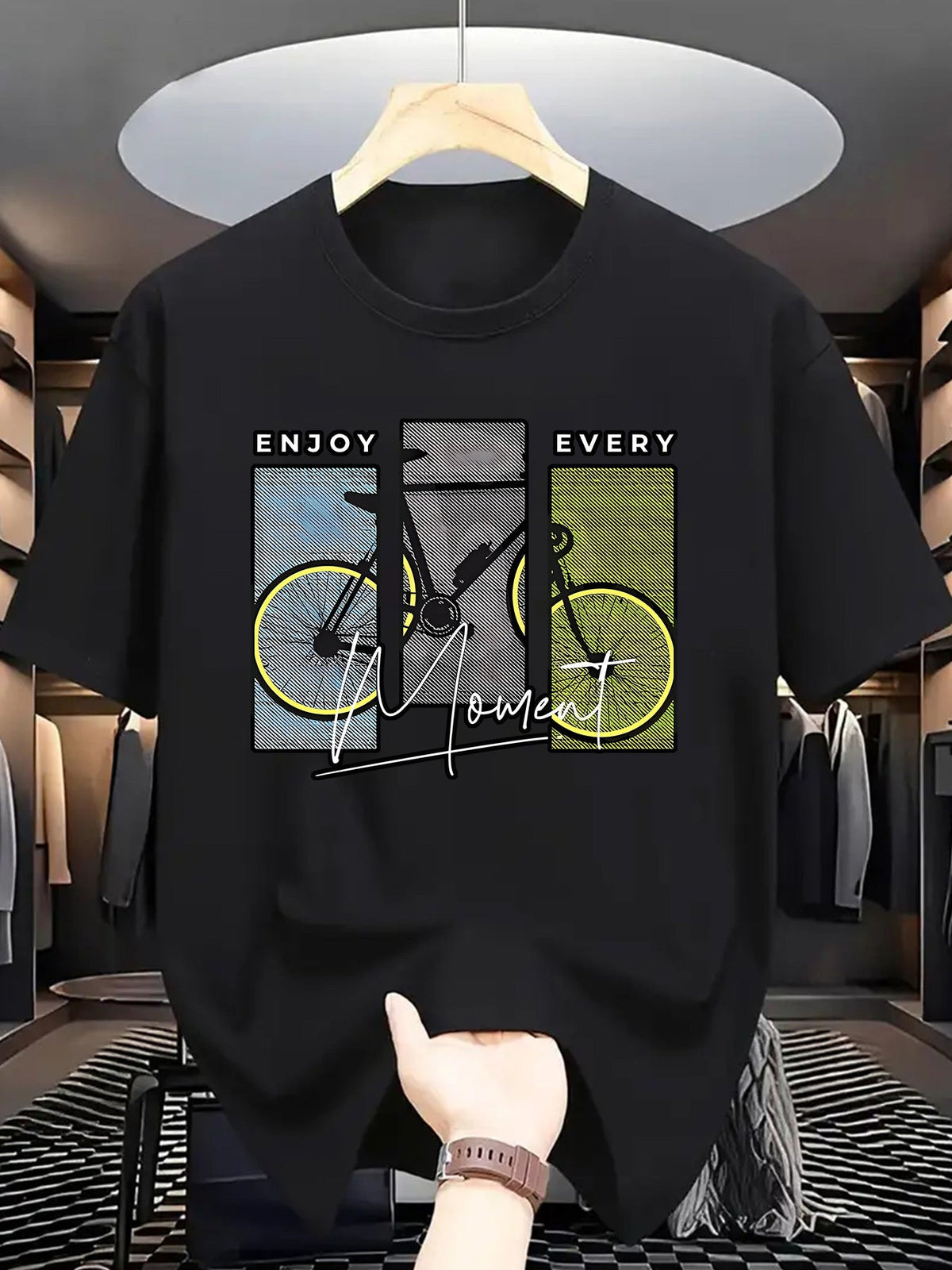 Trendy Bicycle Graphic "Enjoy Every Moment" Letter Print Casual Everyday Tee，Men Tshirts，Casual Men Clothing